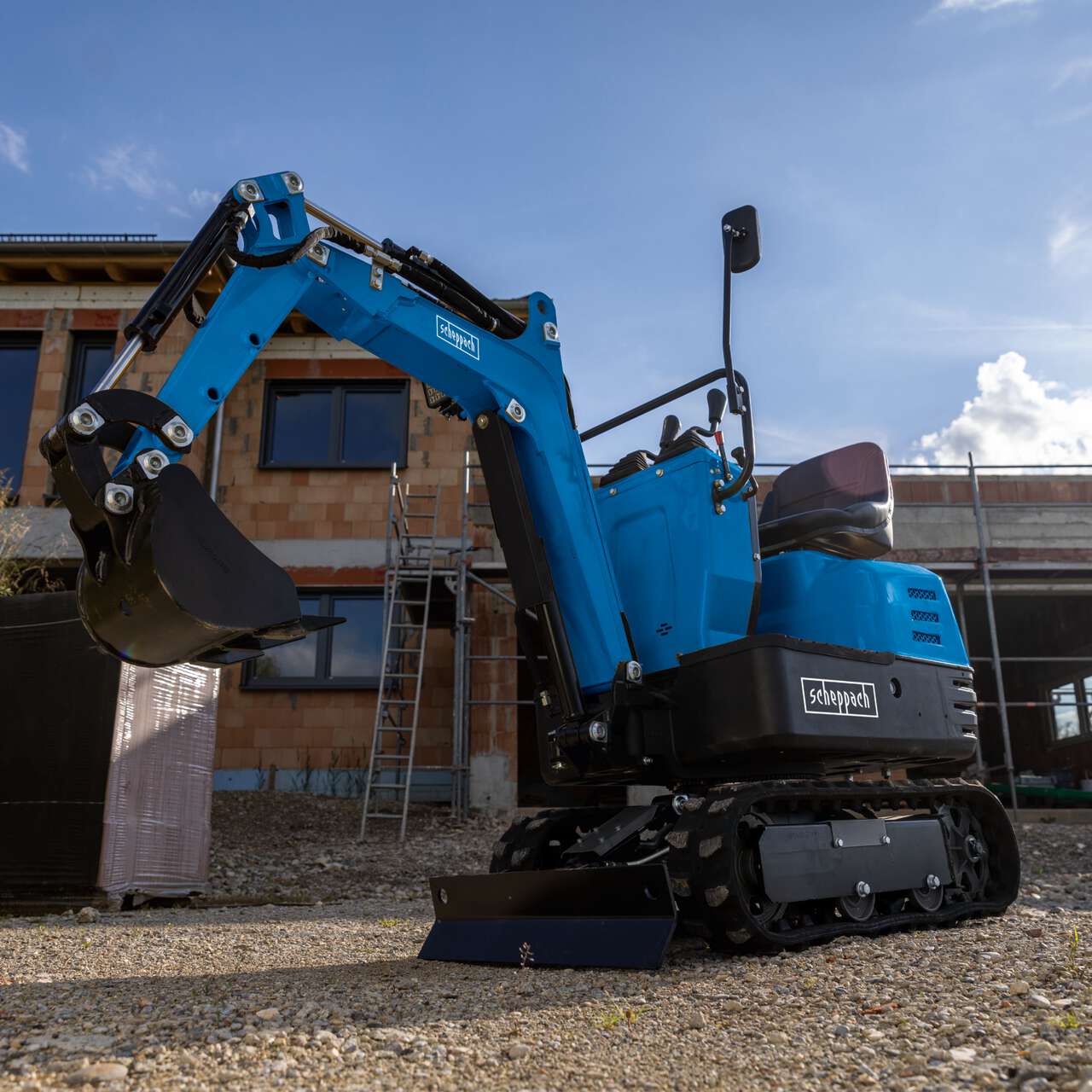 Benzin Mini-Bagger MB850 Scheppach + 4 Zubehörteile